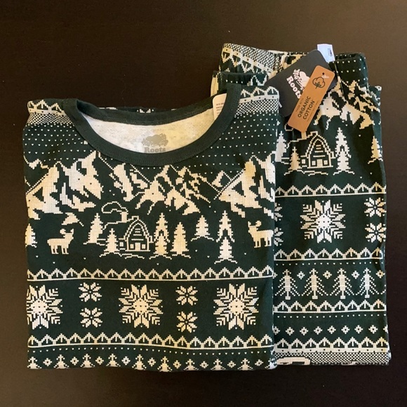 Roots women’s winter wonderland Panama top and pants - Picture 2 of 6